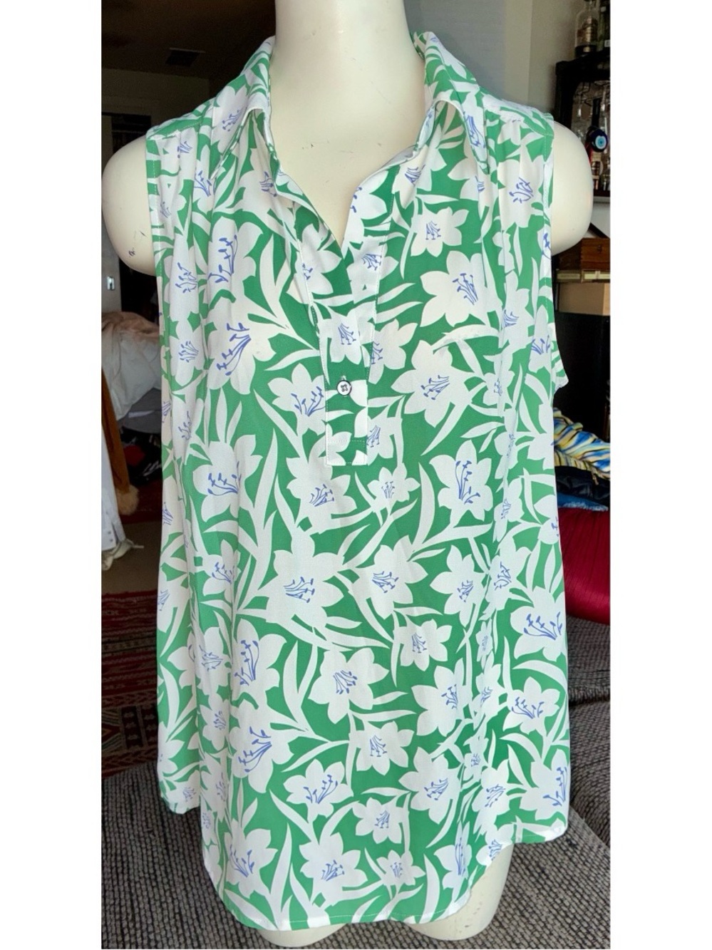 NWOT Cabi Sleeveless Green/white Floral Print Top, Sz M